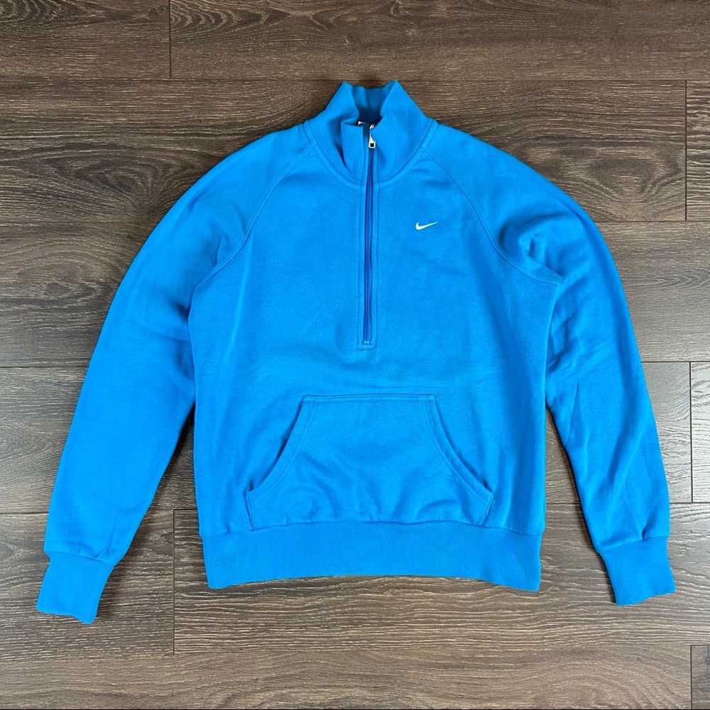 Nike The Athletic Dept Boy’s Vintage 2000’s Sky Blue Half Zip Pullover Sweater L